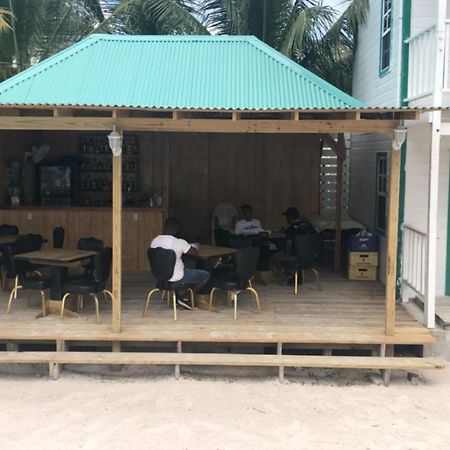 Pedro'S Hotel & Inn سان بيدرو المظهر الخارجي الصورة