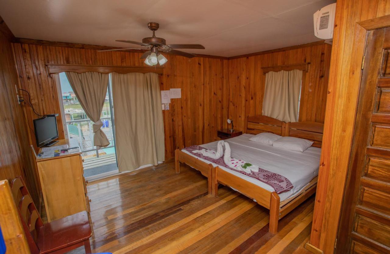 Pedro'S Hotel & Inn سان بيدرو المظهر الخارجي الصورة