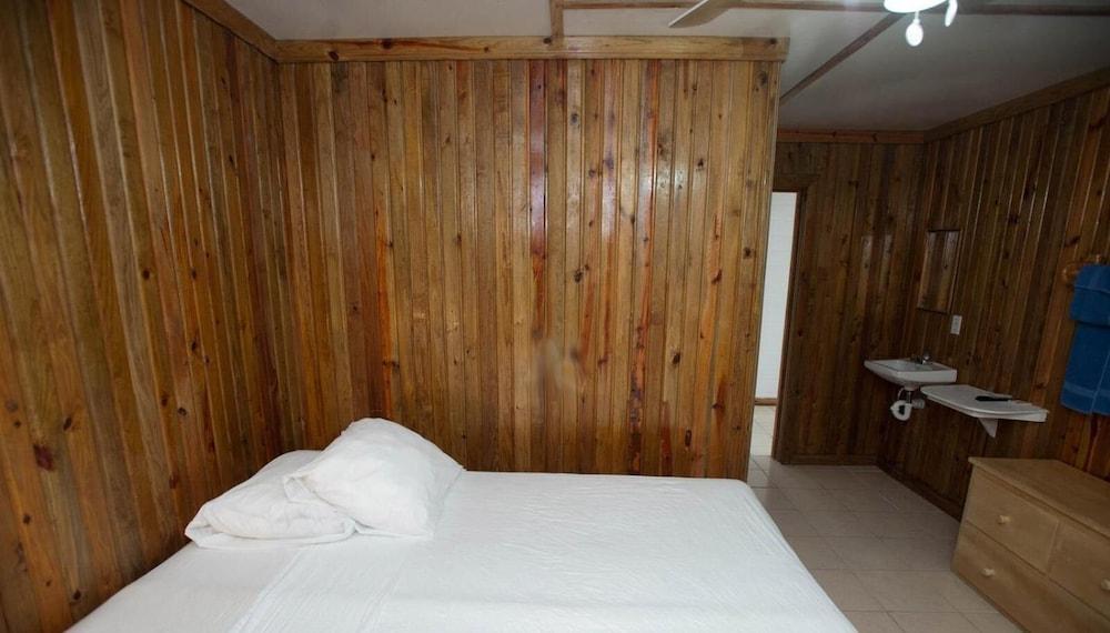 Pedro'S Hotel & Inn سان بيدرو المظهر الخارجي الصورة