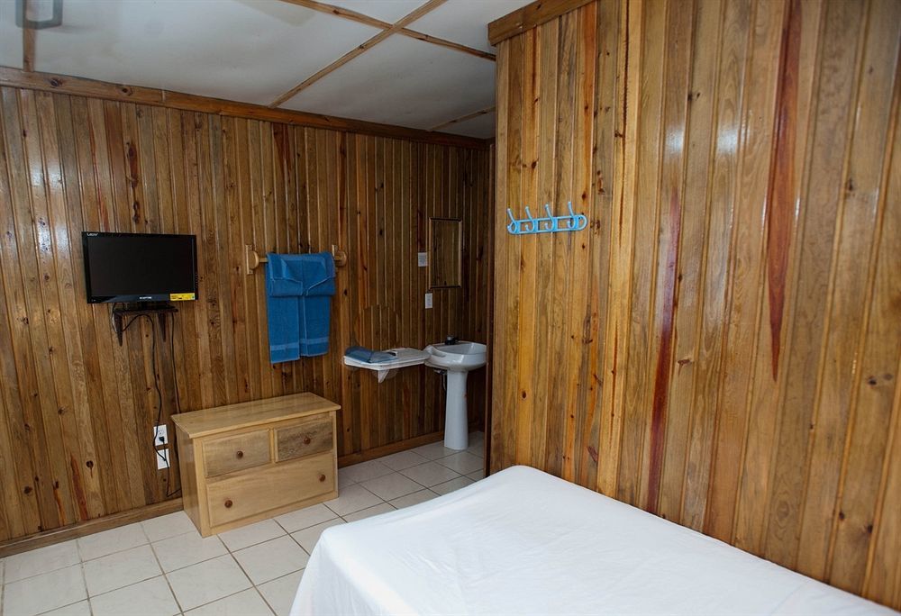 Pedro'S Hotel & Inn سان بيدرو المظهر الخارجي الصورة